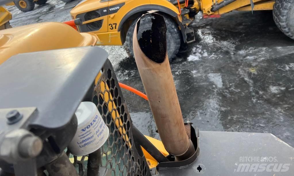 Volvo A 40 G 연결식 홀러