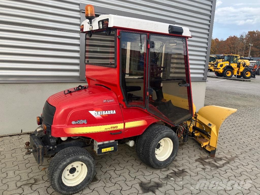 Shibaura CM 374 다목적 장비