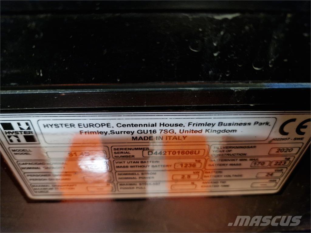 Hyster S1.4S IL 보행식 리치 지게차