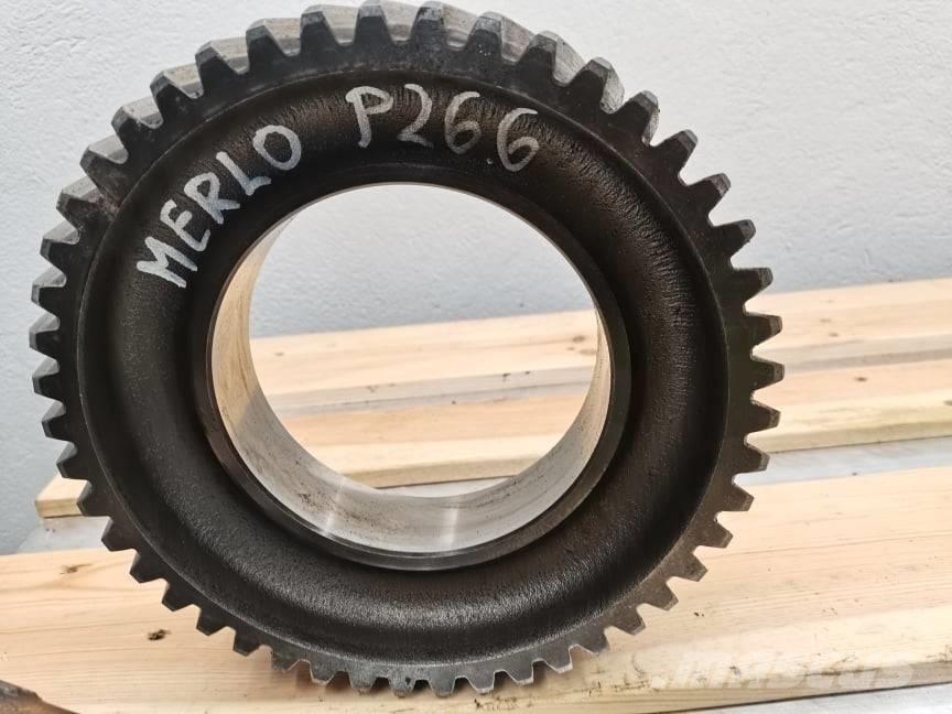 Merlo P 26.6 reducer 차축