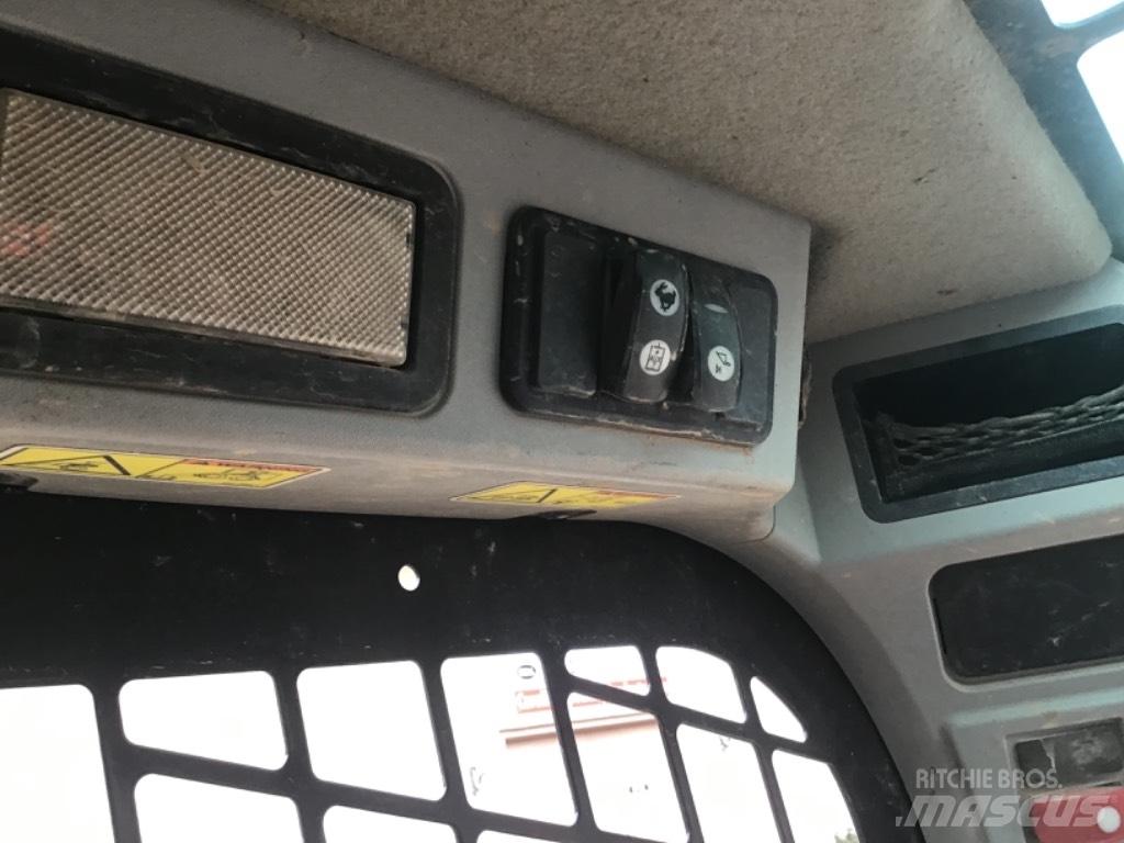 CAT 259 D  스키드로더