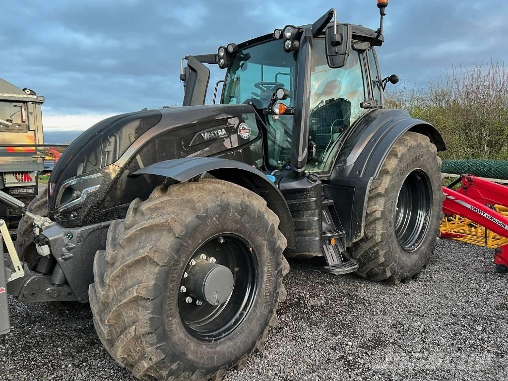 Valtra T 235 Direct 트랙터