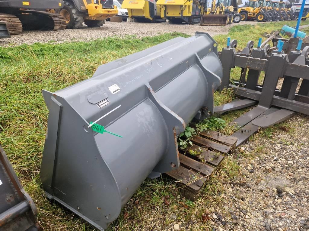 Liebherr skovl 버켓