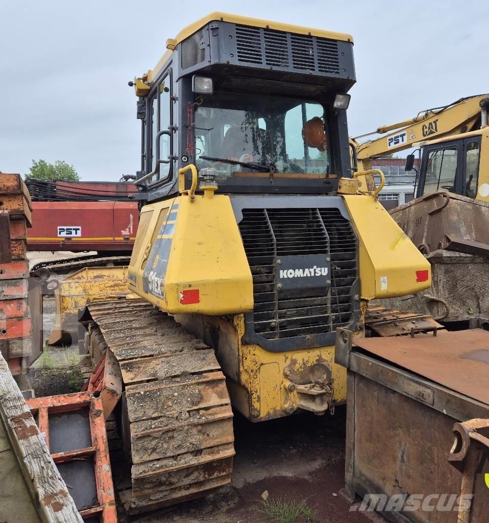 Komatsu D 51 EX-22 크롤러 도저