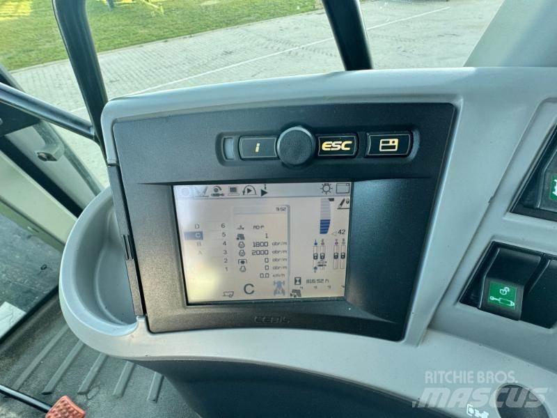 CLAAS AXION 810 트랙터