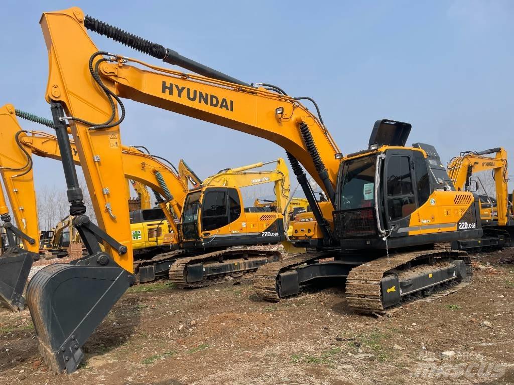 Hyundai 220 대형 굴삭기 29톤 이상