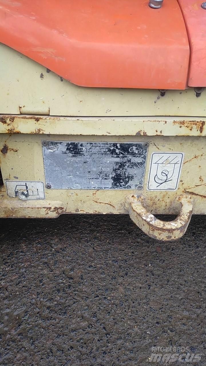 JLG T10E 기타 승강기와 플랫폼