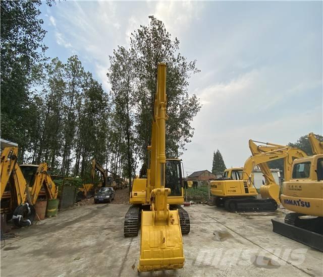 Komatsu PC130 대형 굴삭기 29톤 이상