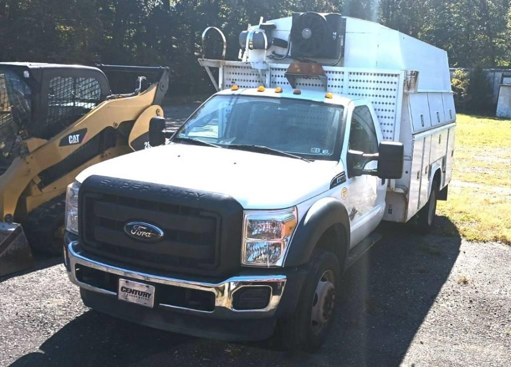 Ford F 550 XL SD 시립/다목적 차량
