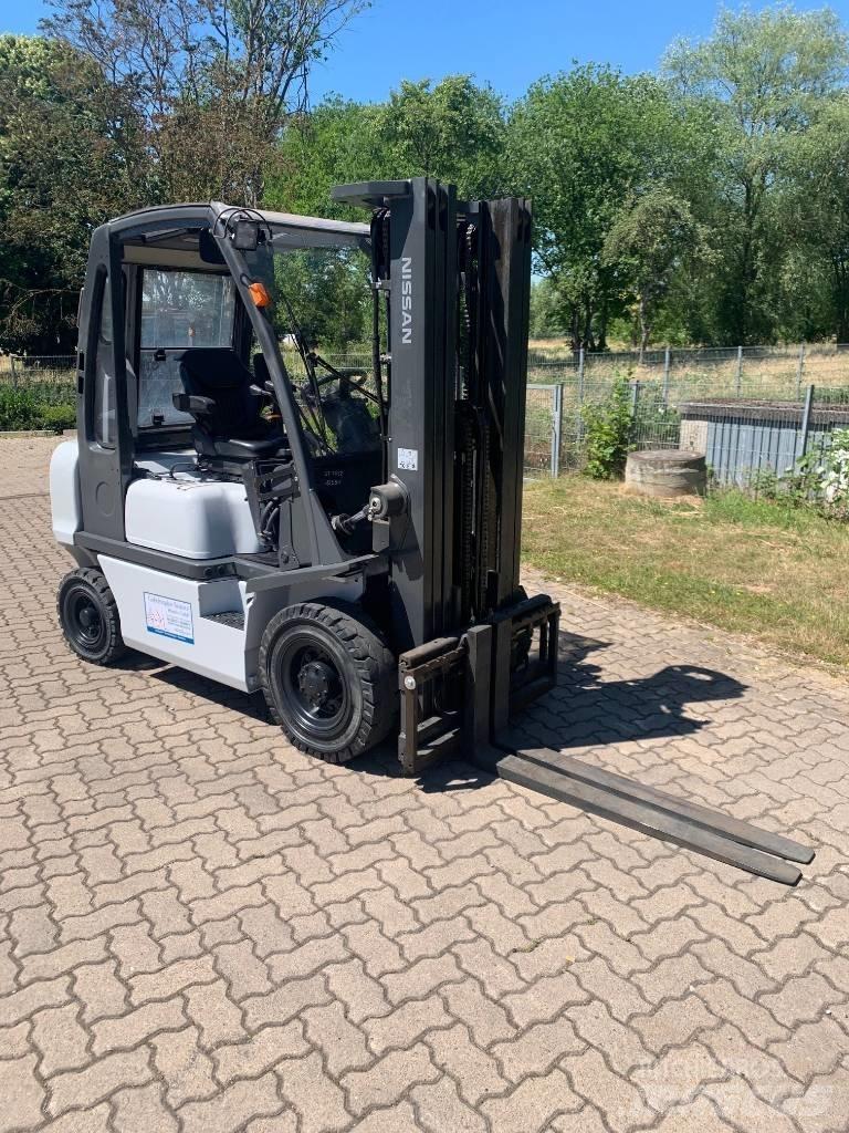 Nissan Y1D2A25Q 디젤 지게차