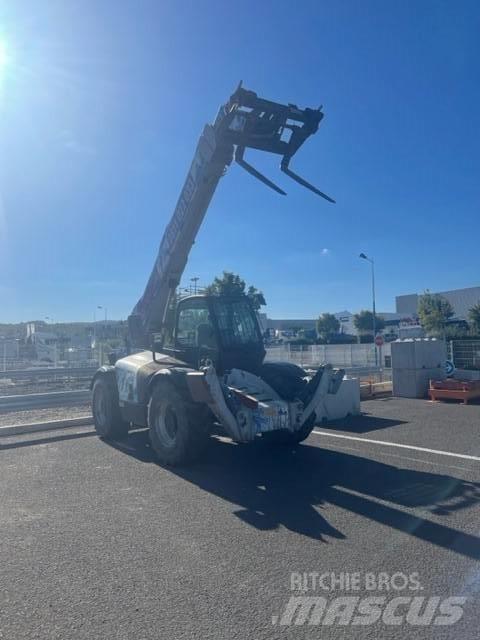 JCB 535-140 텔러 핸들러