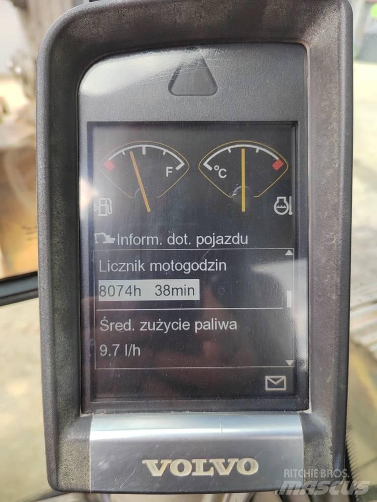 Volvo EC 180 DL 대형 굴삭기 29톤 이상