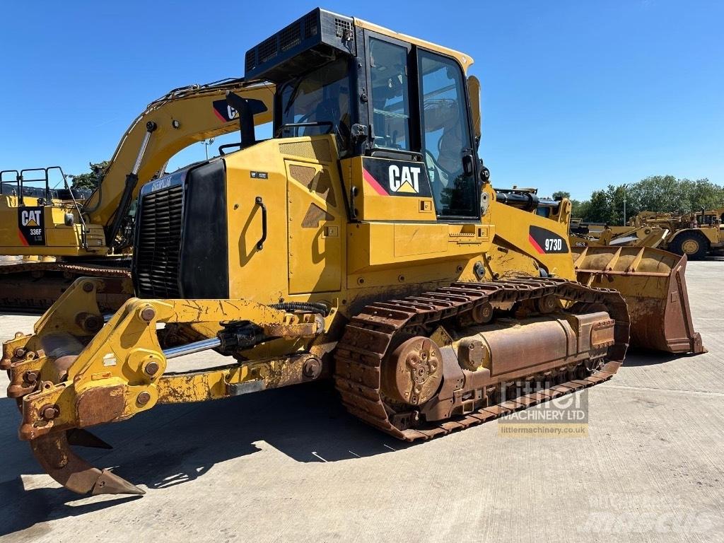 CAT 973D 궤도식 로우더