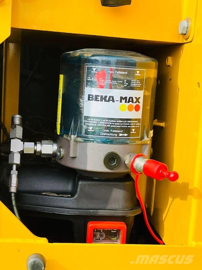 Volvo EW 160 E  휠 굴삭기