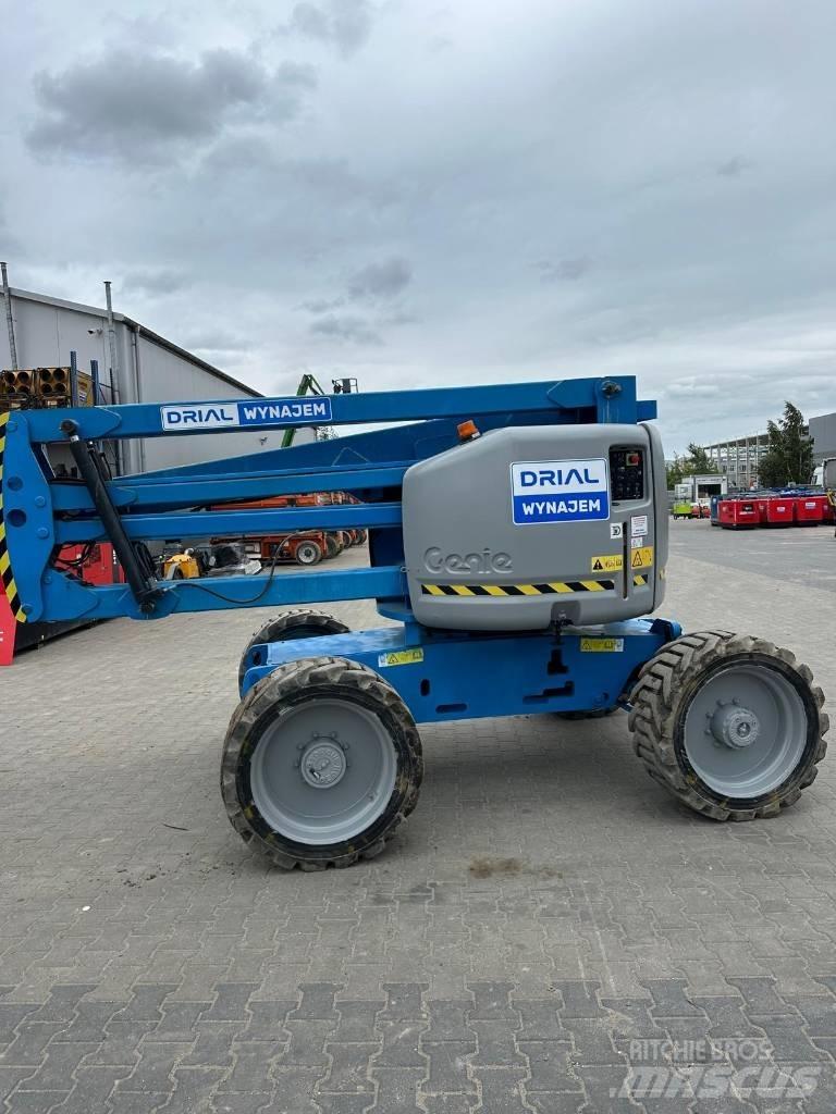 Genie Z 51/30 J RT 관절형 전동이동 리프트