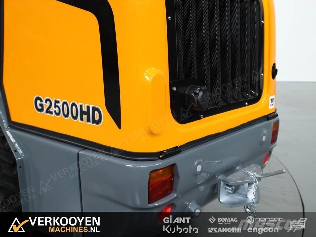 GiANT G2500 HD  휠로우더
