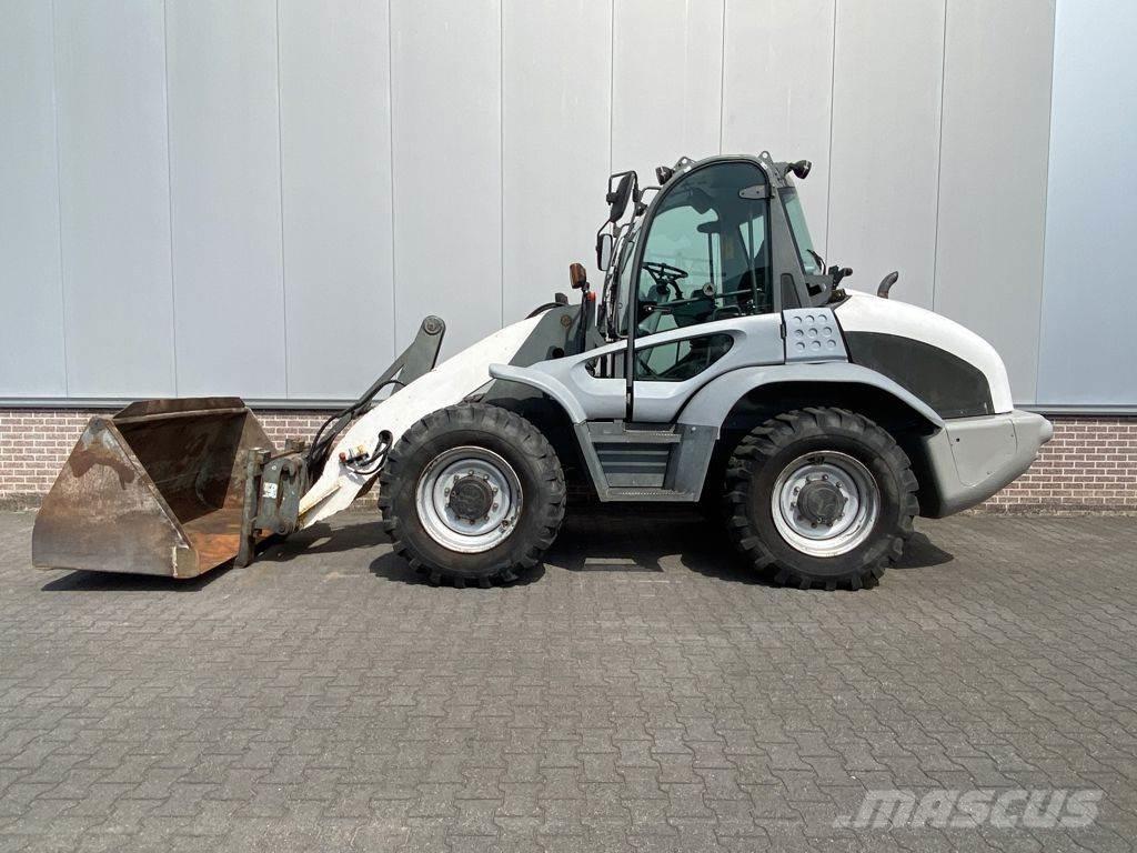 Kramer 345  휠로우더