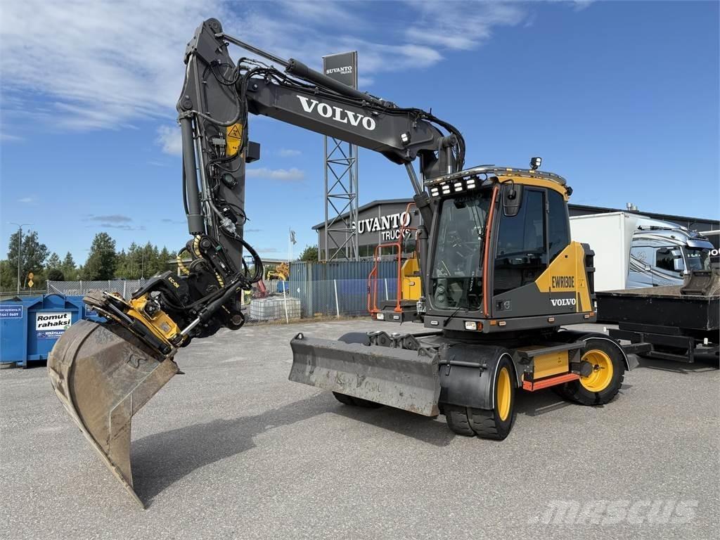 Volvo EWR130E  휠 굴삭기