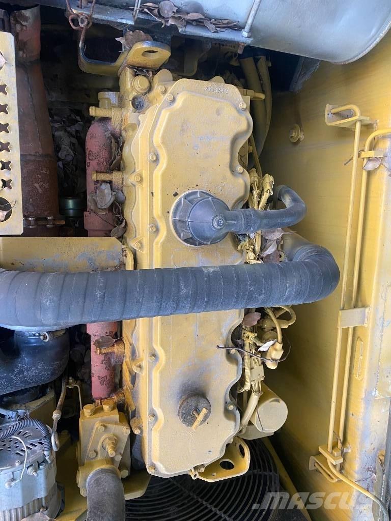 CAT 325 CL 대형 굴삭기 29톤 이상