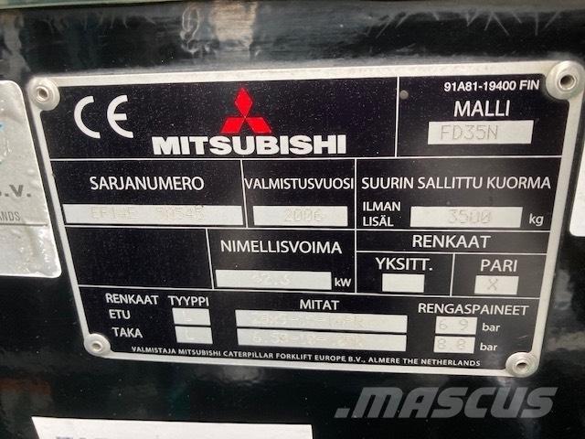 Mitsubishi FD35N 디젤 지게차