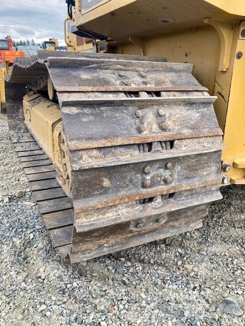 CAT D 3 K 2 LGP 크롤러 도저
