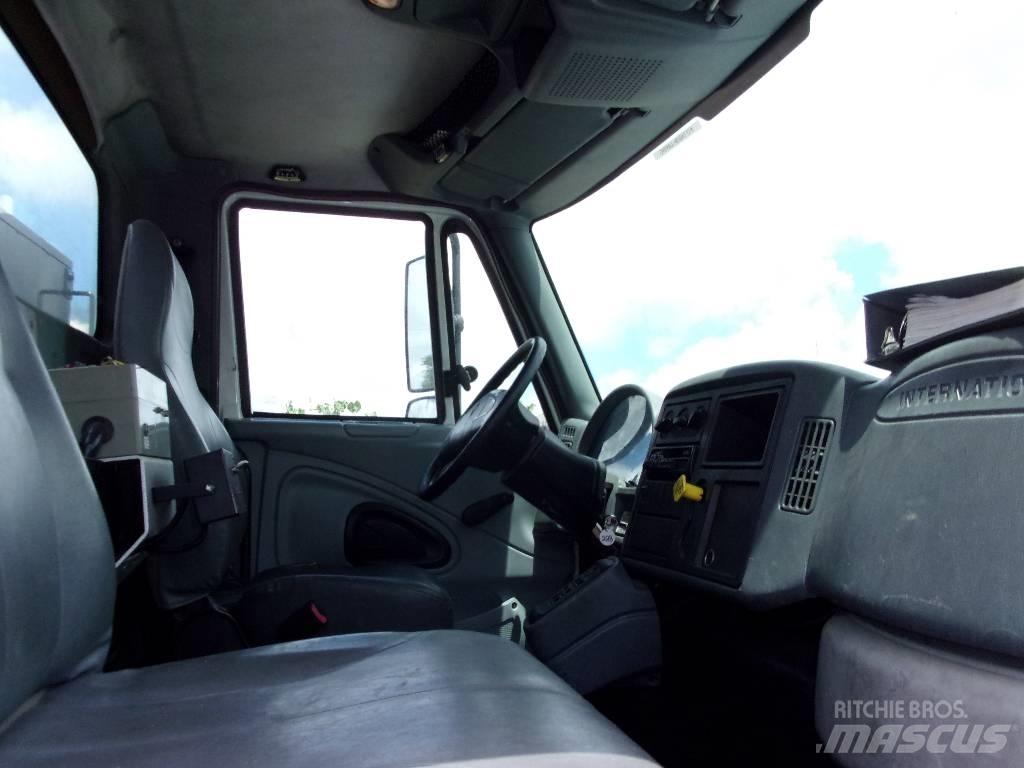 International 7400 콤비/진공 트럭