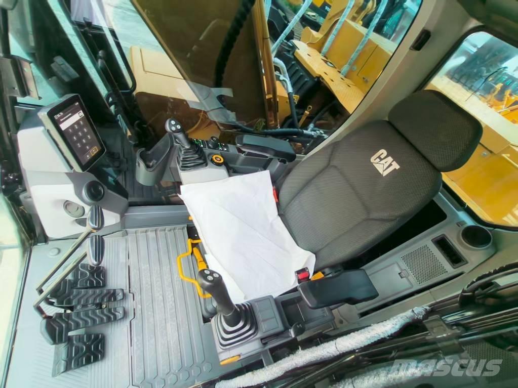 CAT 320 GC 중형굴삭기 7톤-28톤