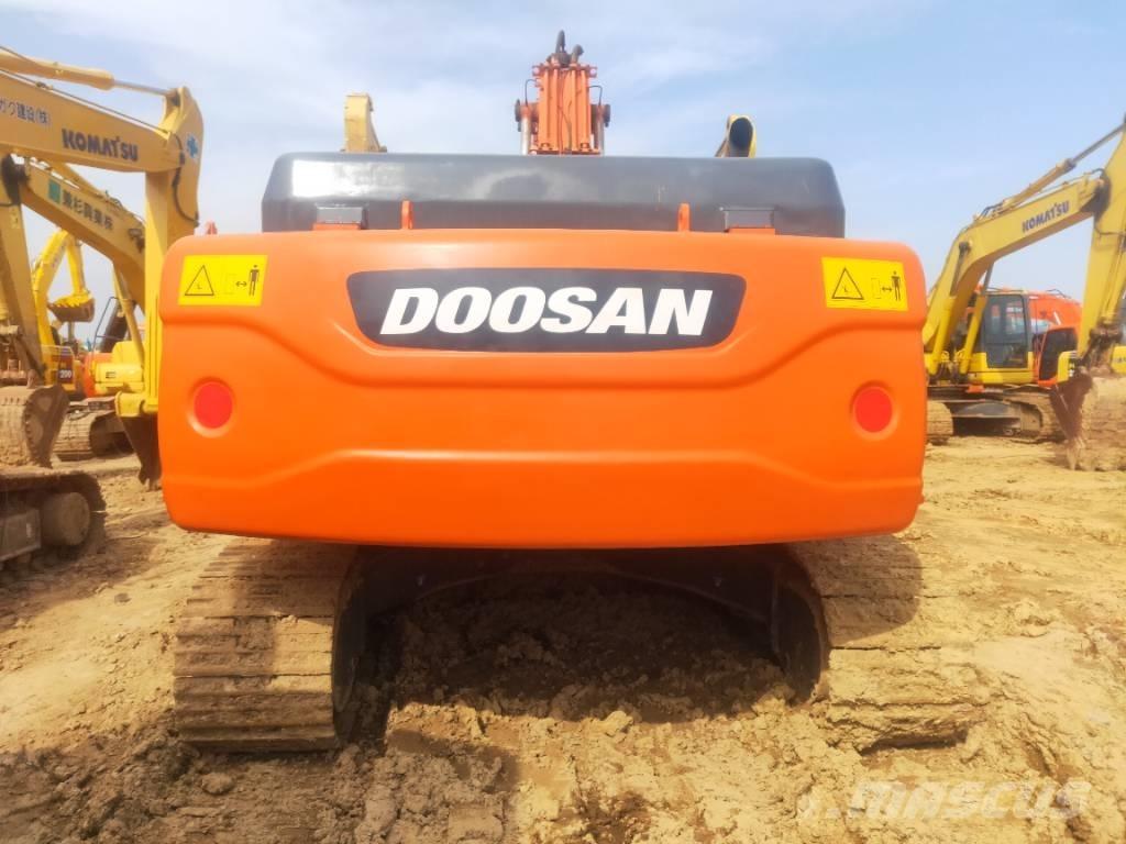 Doosan DX260LC 대형 굴삭기 29톤 이상