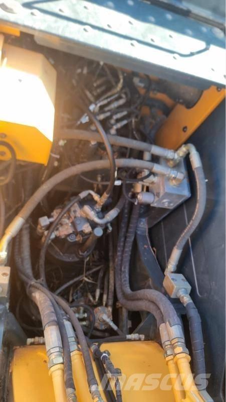Hyundai HW145  휠 굴삭기