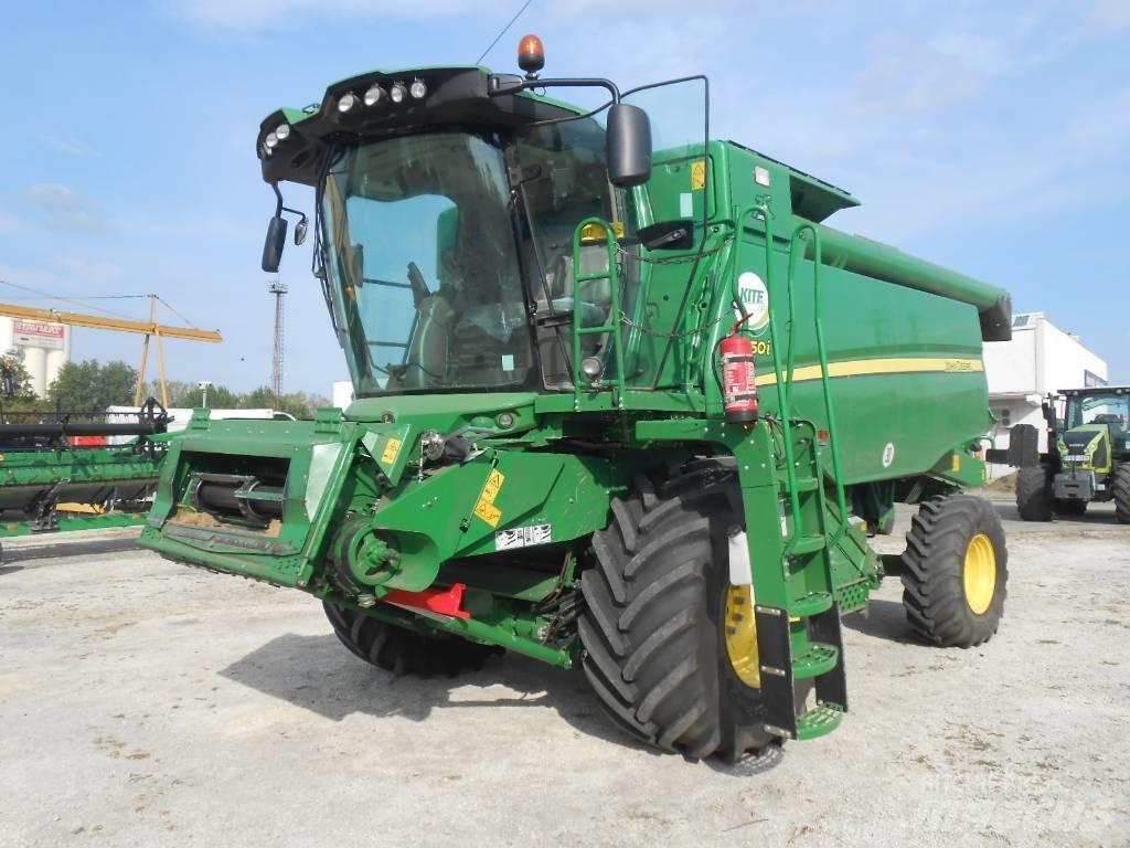 John Deere T550i 콤바인 수확기