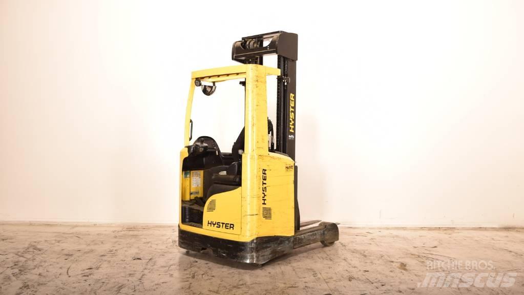 Hyster R 1.4 리치 트럭