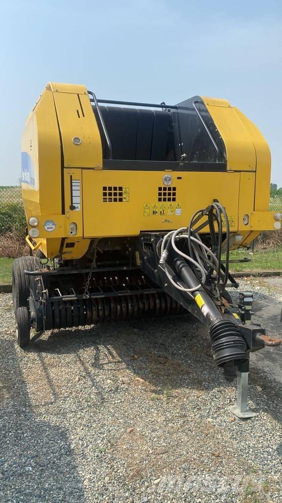 New Holland BR 7060 원형 곤포기