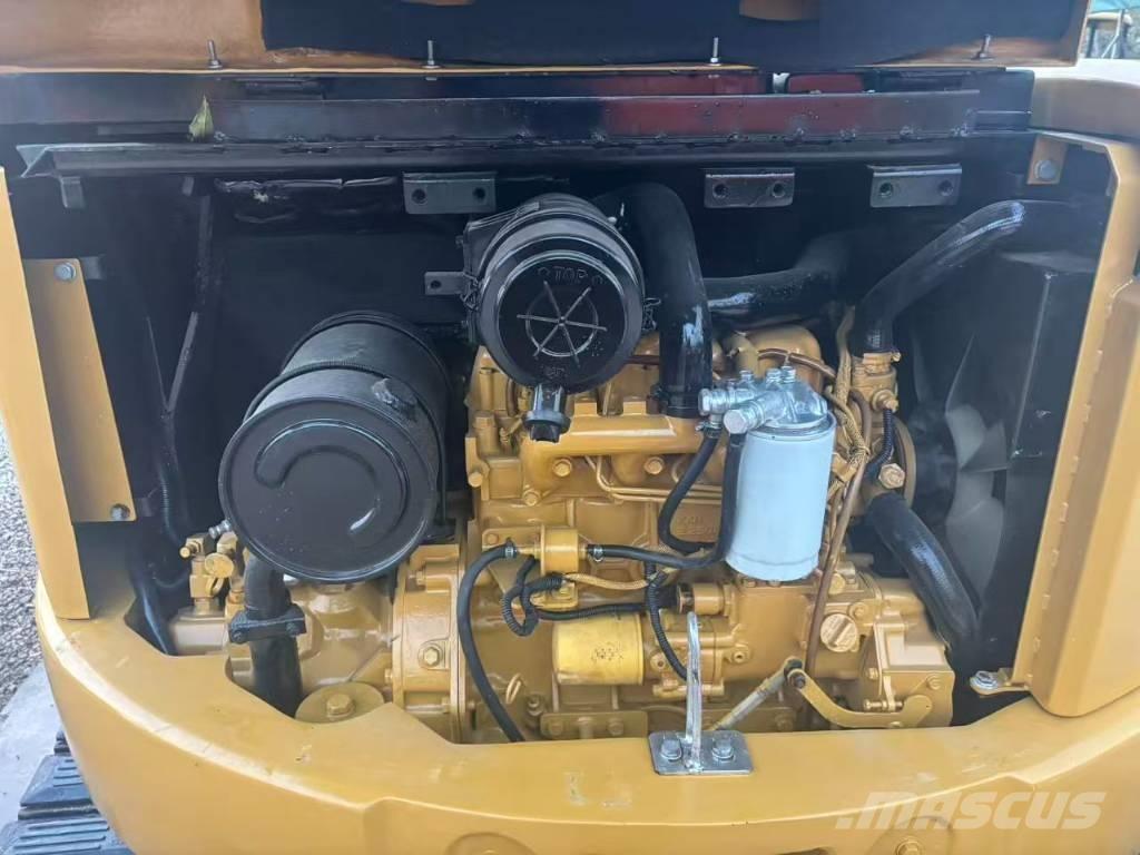 CAT 305 C CR 소형 굴삭기 7톤 미만