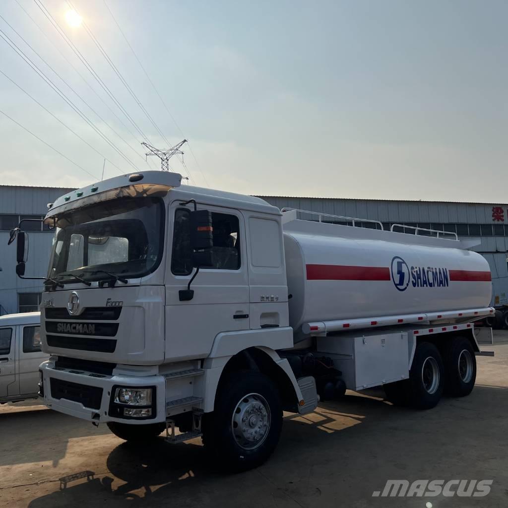 Shacman F3000 6x4 급수차