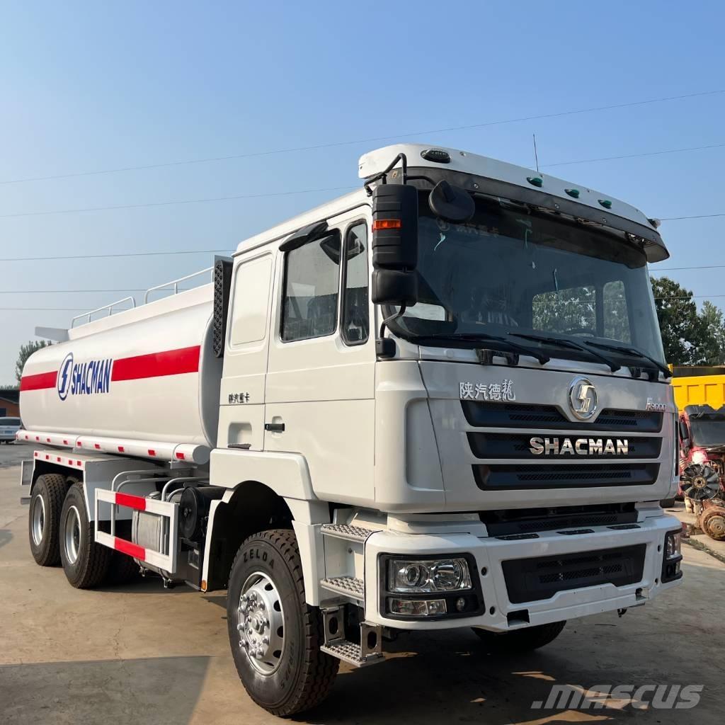 Shacman F3000 6x4 급수차