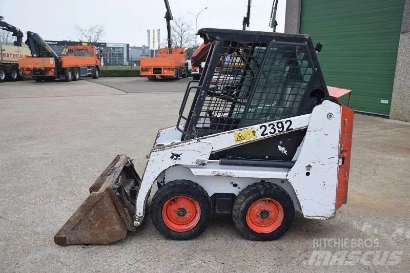 Bobcat S70  스키드로더