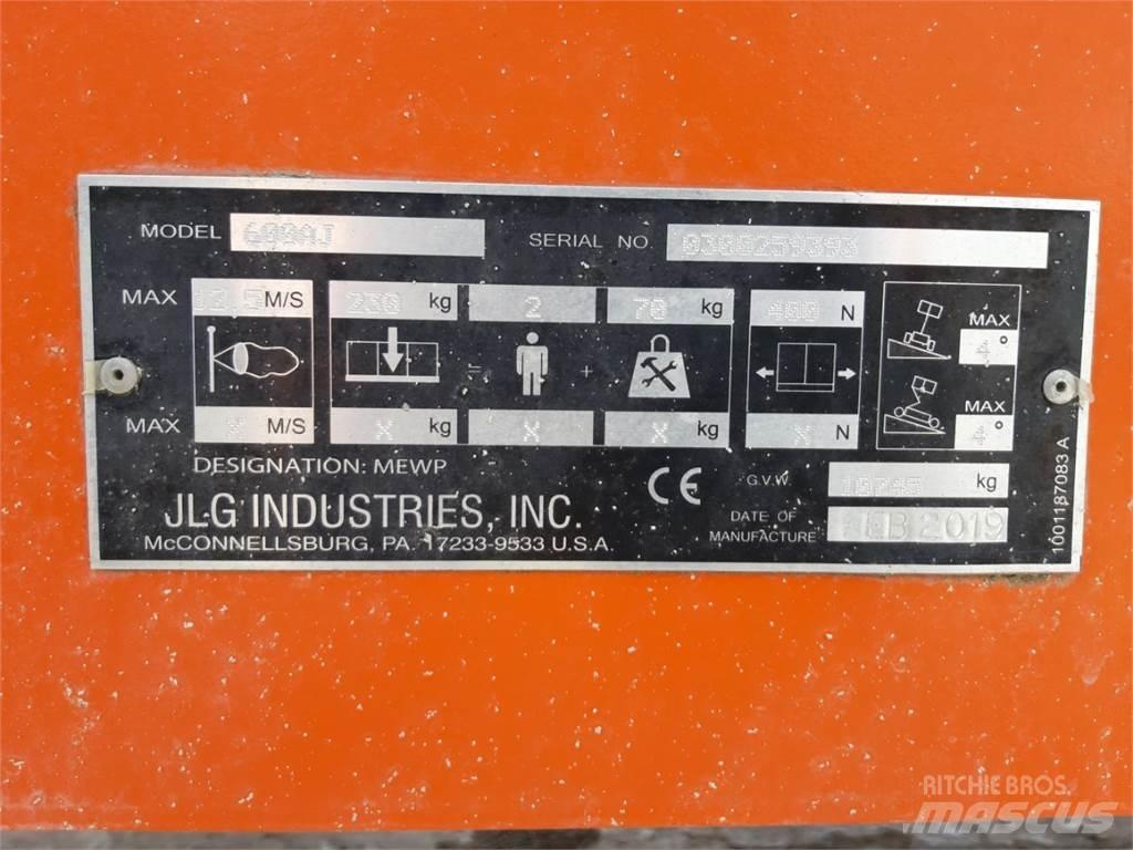 JLG 600AJ 관절형 전동이동 리프트