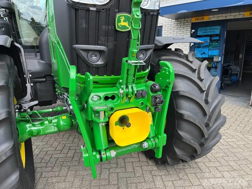 John Deere 6R195 트랙터