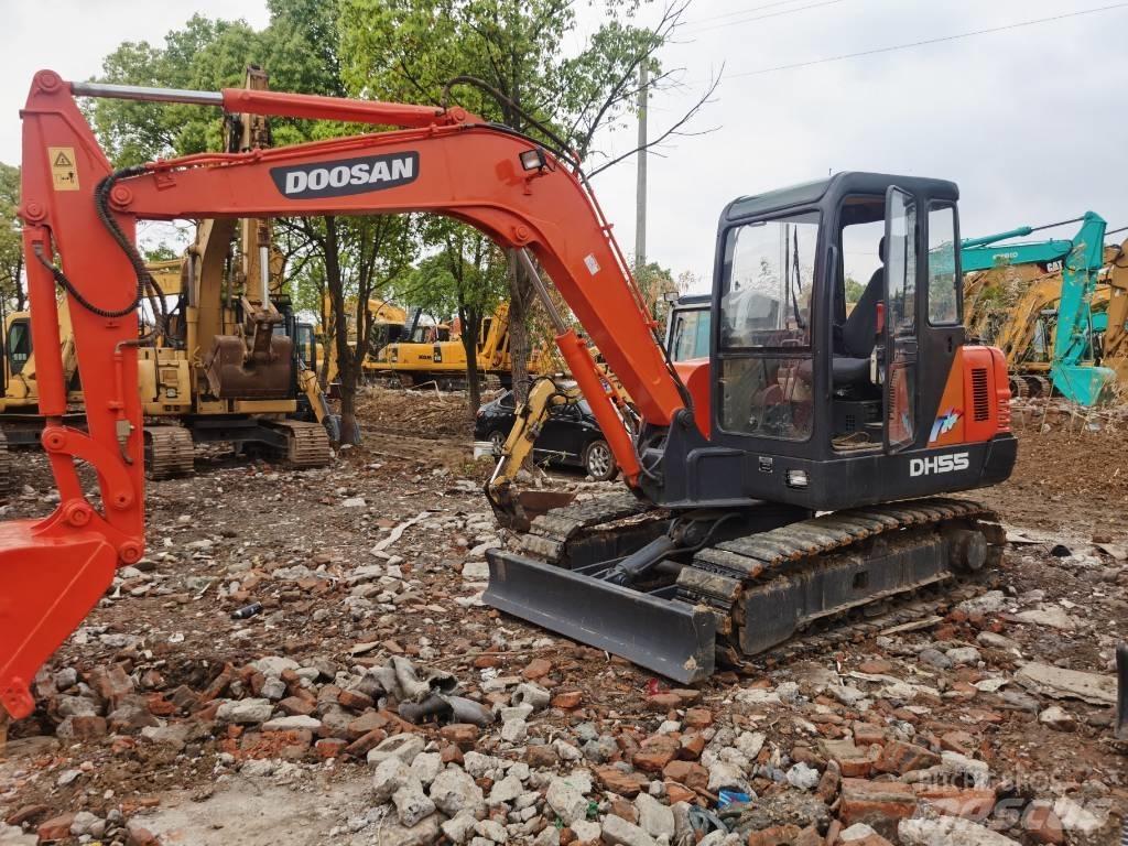 Doosan DH 55 소형 굴삭기 7톤 미만