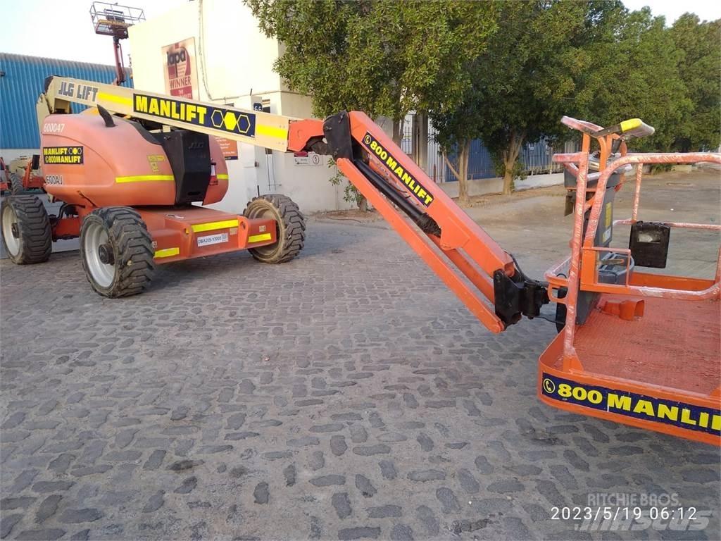 JLG 600AJ 관절형 전동이동 리프트