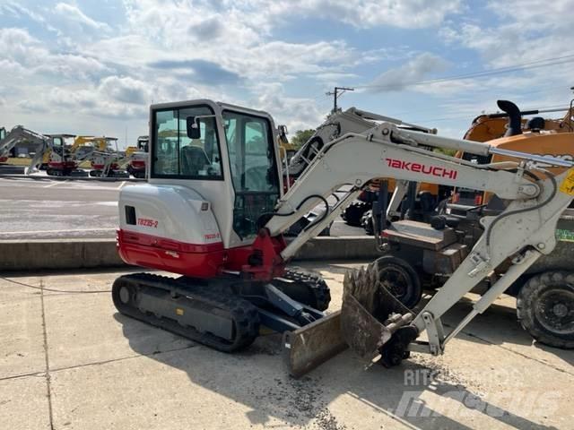 Takeuchi TB235 소형 굴삭기 7톤 미만