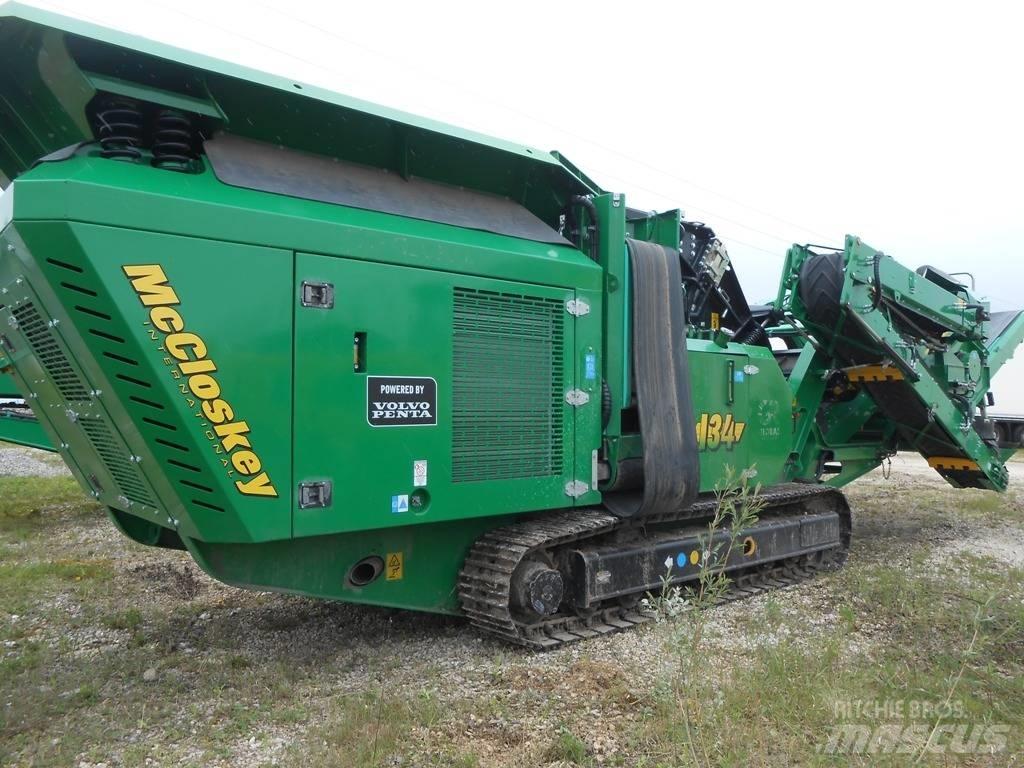 McCloskey R 134 이동식 분쇄기