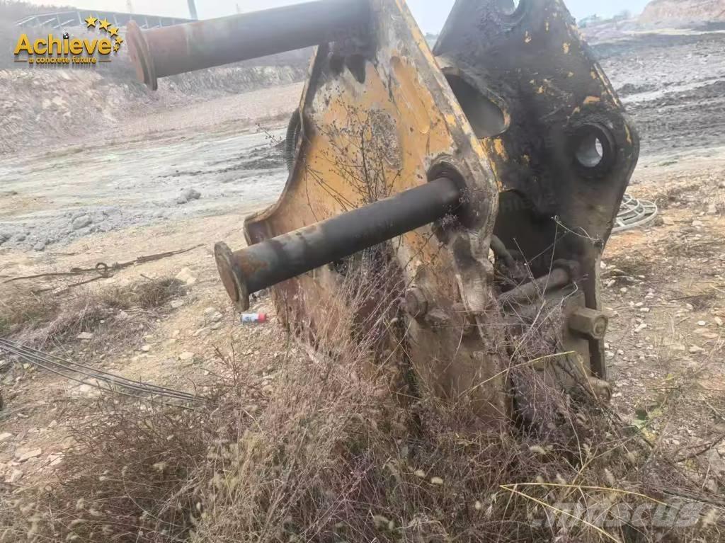 CAT 374 F 대형 굴삭기 29톤 이상