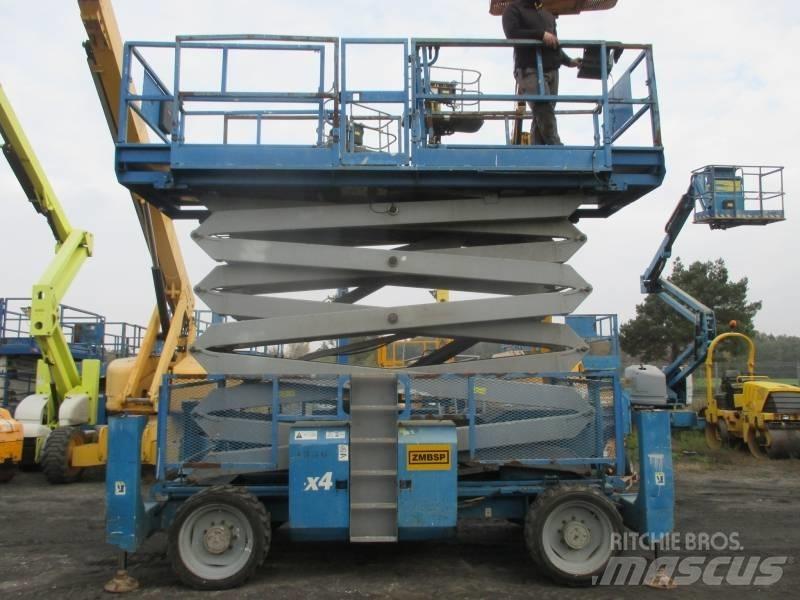 Genie GS 5390 RT 가위형 리프트
