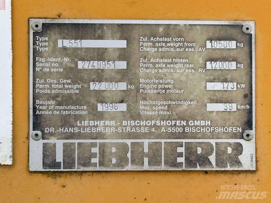 Liebherr L 551  휠로우더