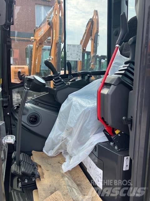 CASE CX 25 D 소형 굴삭기 7톤 미만