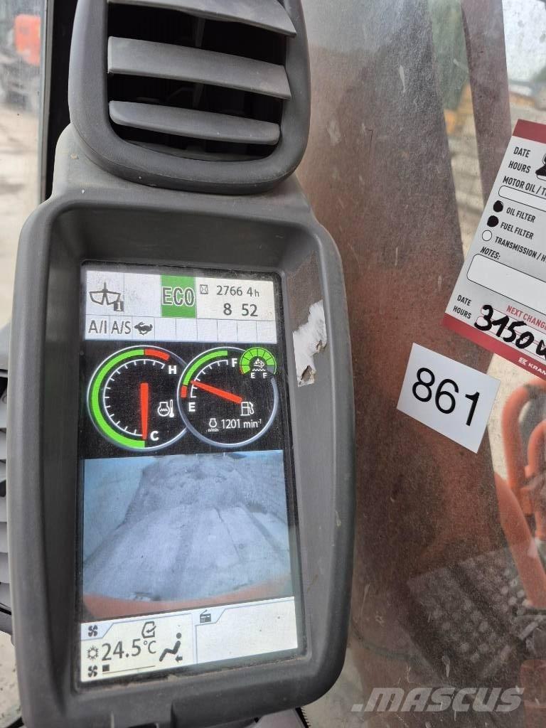 Hitachi ZX 135 대형 굴삭기 29톤 이상