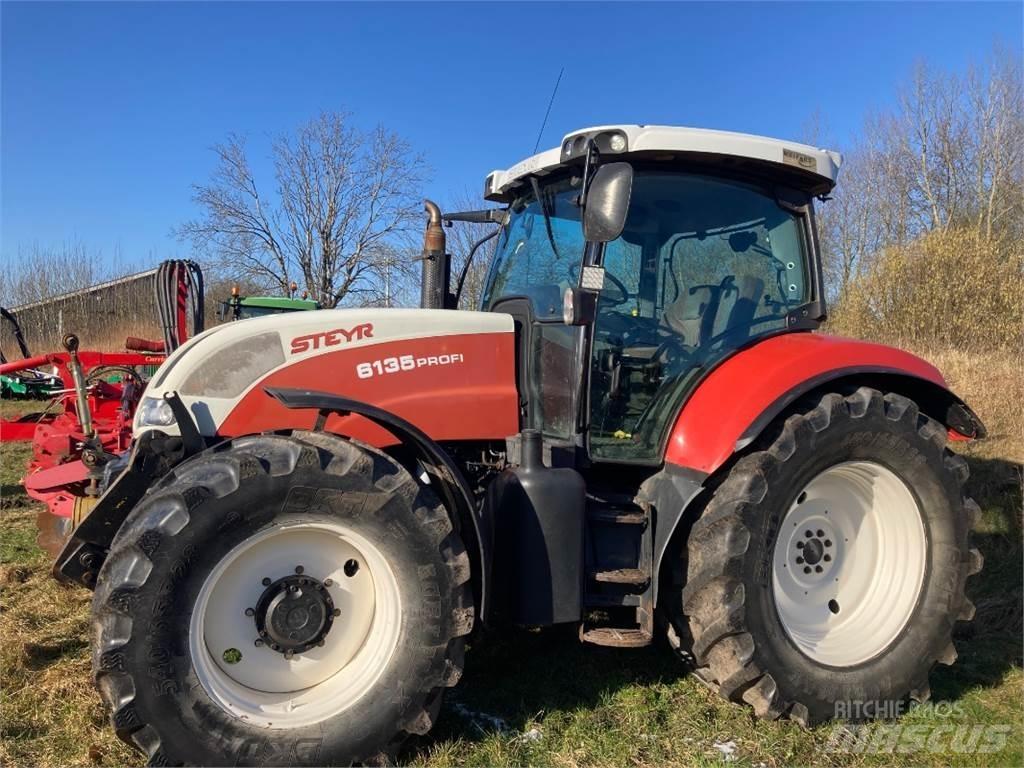 Steyr 6135 Profi 트랙터
