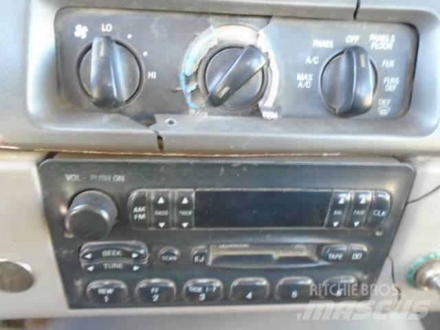 Sterling L 9513 트랙터 유닛
