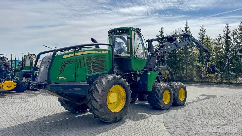 John Deere 1170 원목 하베스터